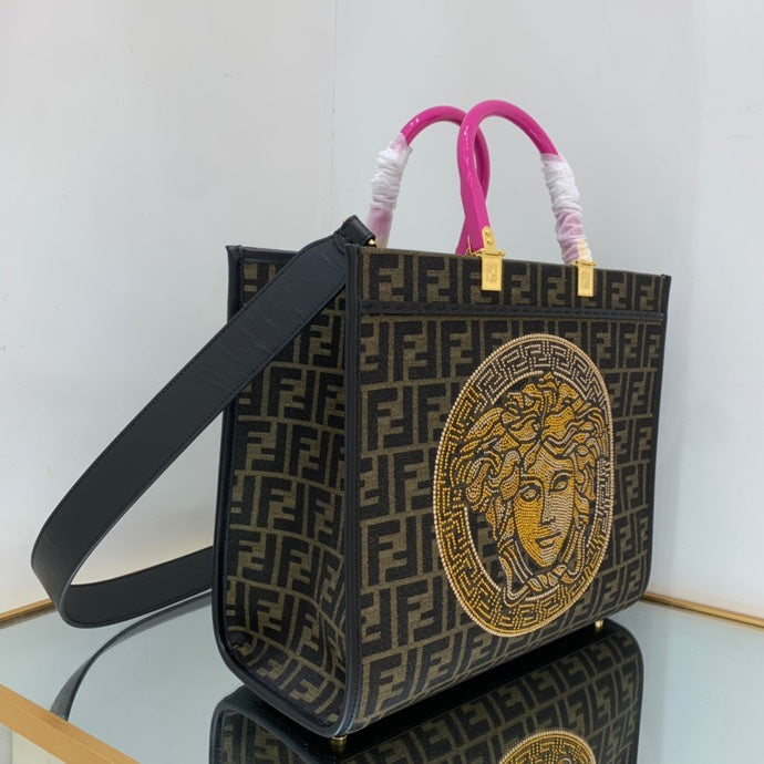 Amelia's Bag Gallery - VAR Bags - 238