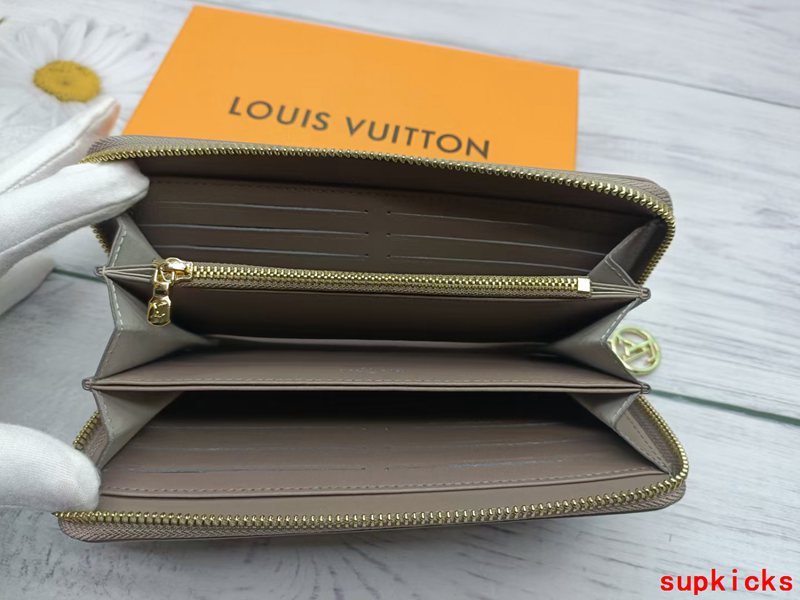Amelia- Mix Wallets - 677