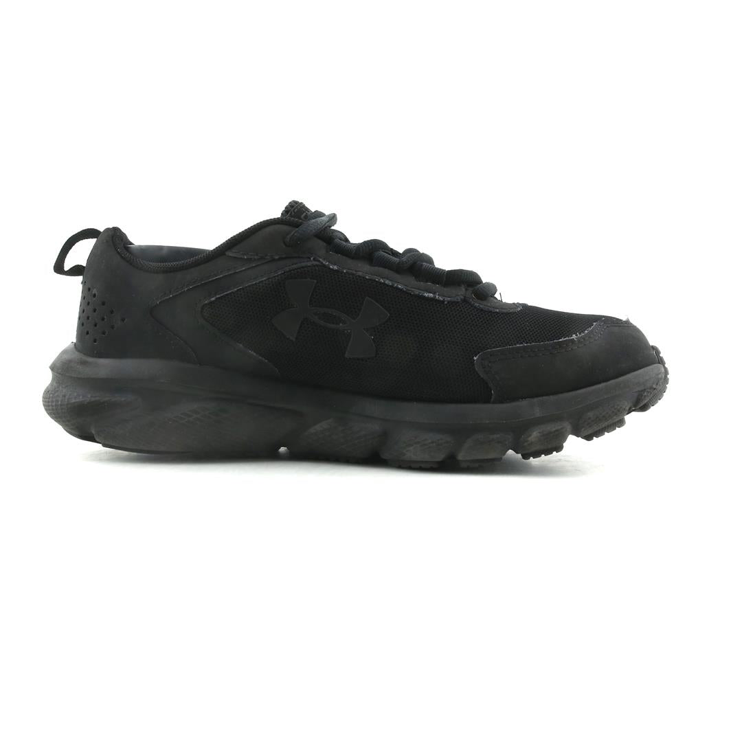 UNDER ARMOUR CHARGED ASSERT 9