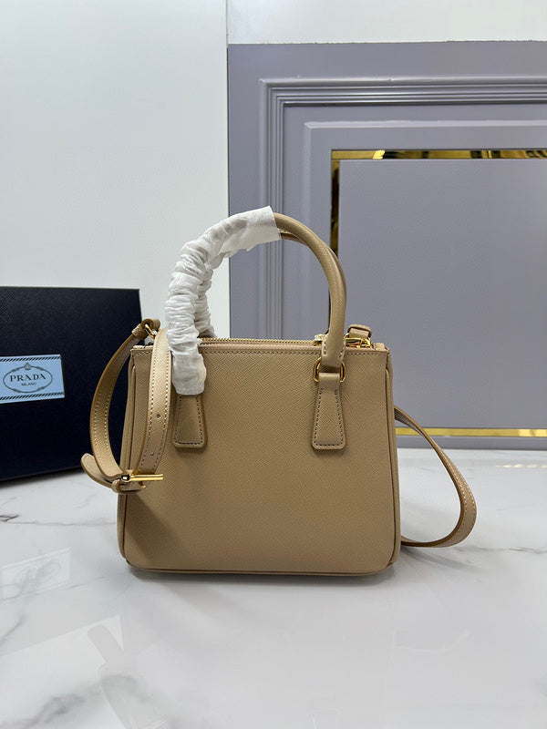 Amelia- PRDA  LUXURY BAGS - 812