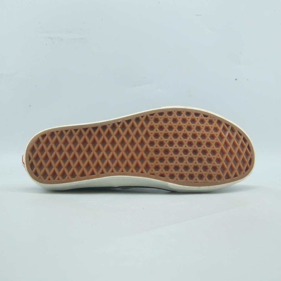 VANS AUTHENTIC
