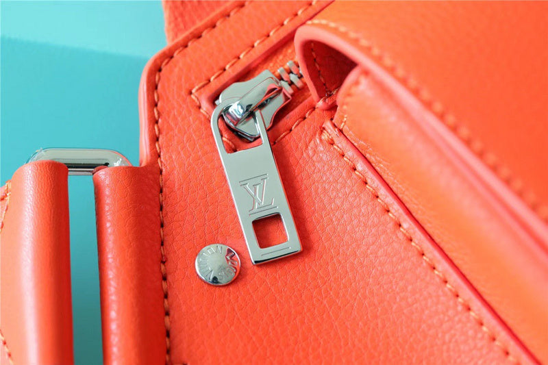 Fan Fashion Lu-Vi bags - 9981