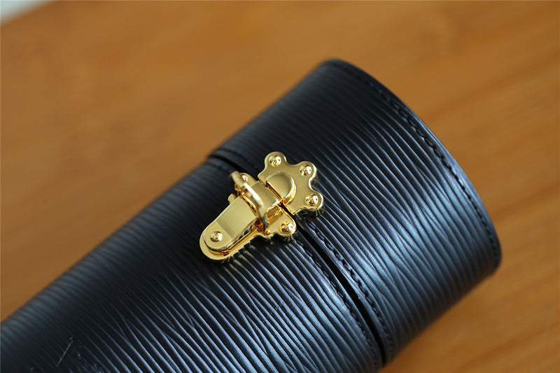Fan Fashion Lu-Vi bags - 9384