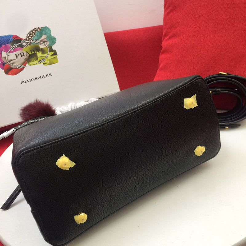 Barnes-Bags - Prada Bags - 882