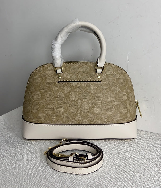Amelia-i CAH Bags - 329
