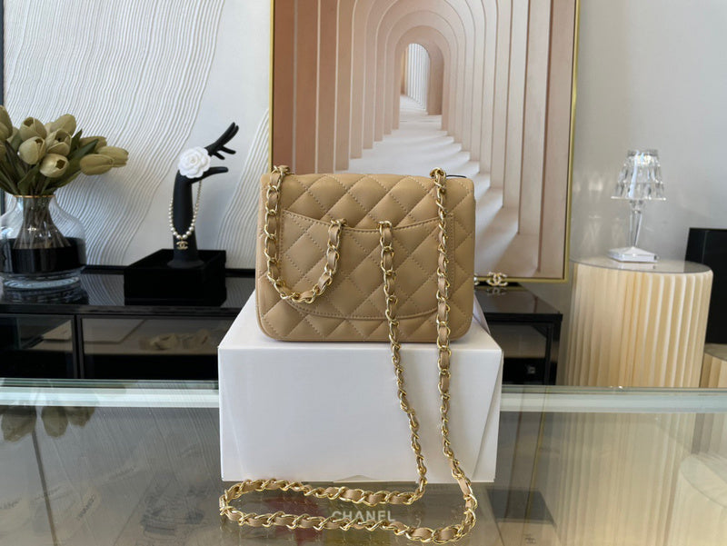 Wellow Bags - Chanel - Bags  - 933