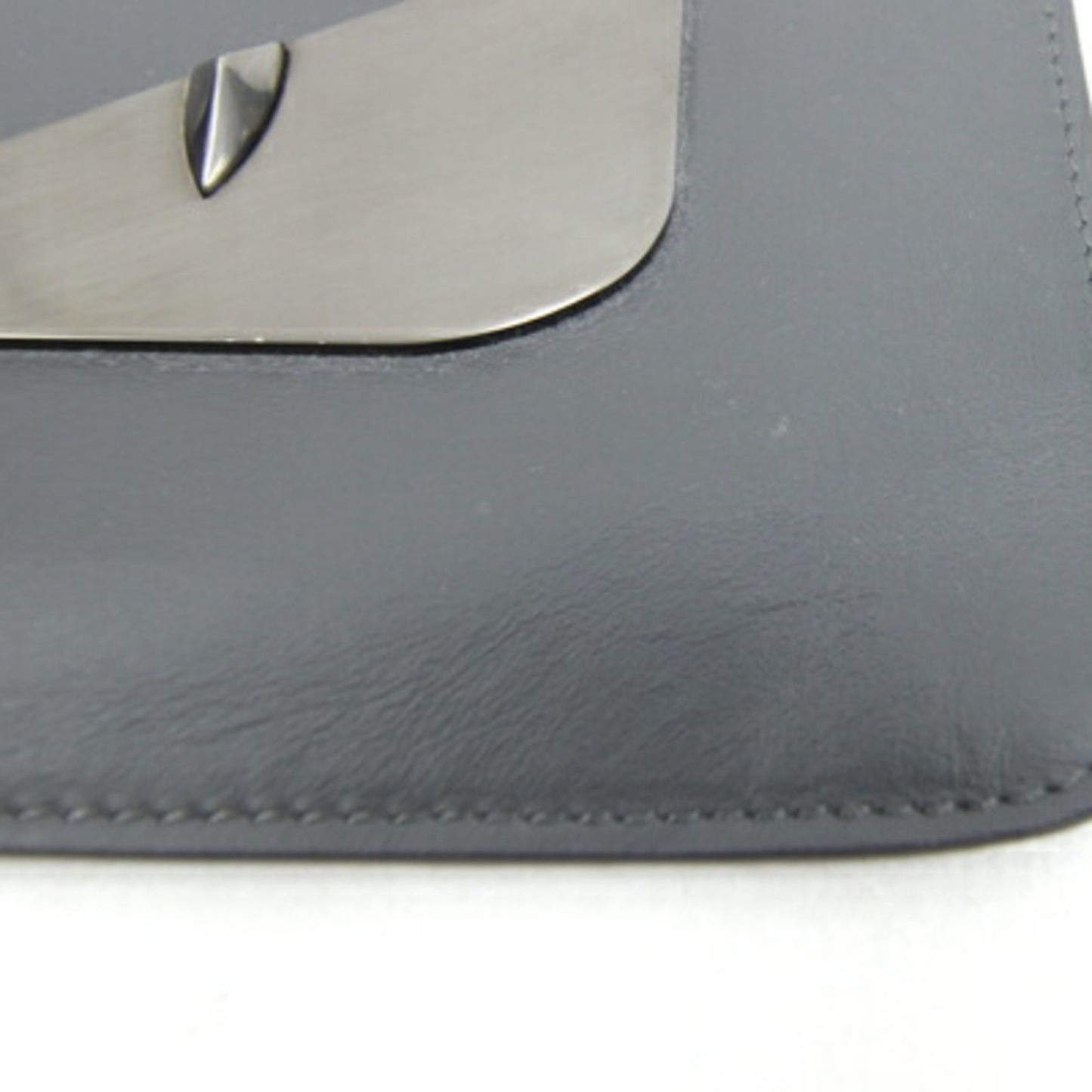 Fendi  Leather Clutch Bag Pouch (Pre-Owned)