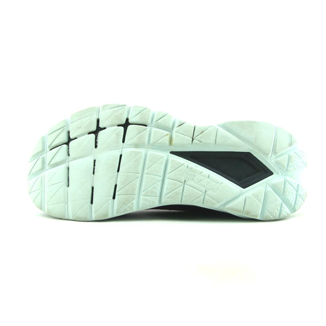HOKA ONE ONE MACH 4