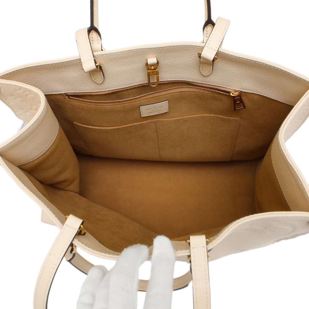 Louis Vuitton Monogram Emplant On The Go GM Shoulder Bag Creme