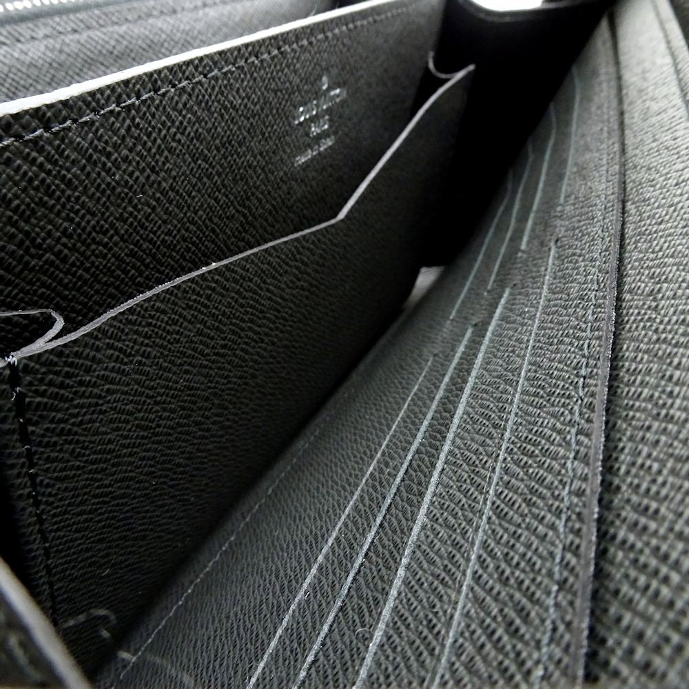 Louis Vuitton Taiga Zippy XL Long Wallet Clutch Travel Case Black