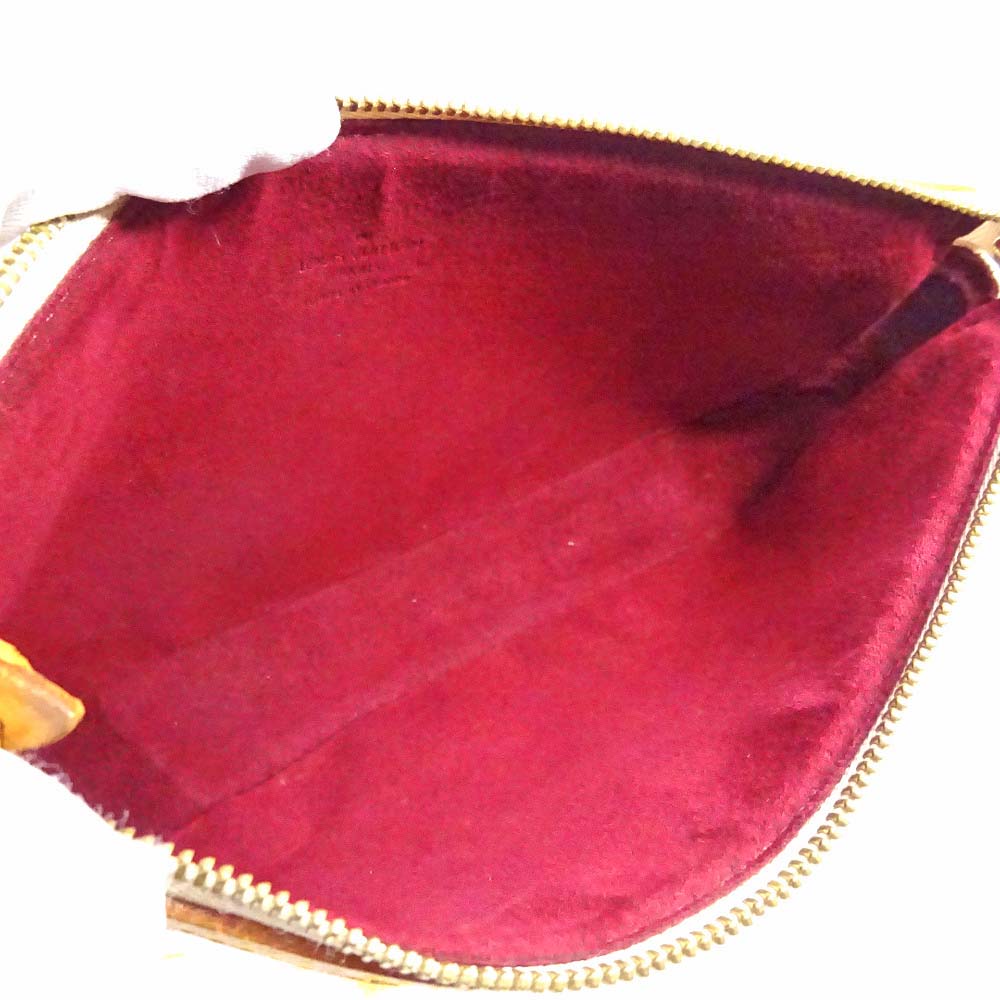 Louis Vuitton Pochette Accessoires Accessory Multicolor White