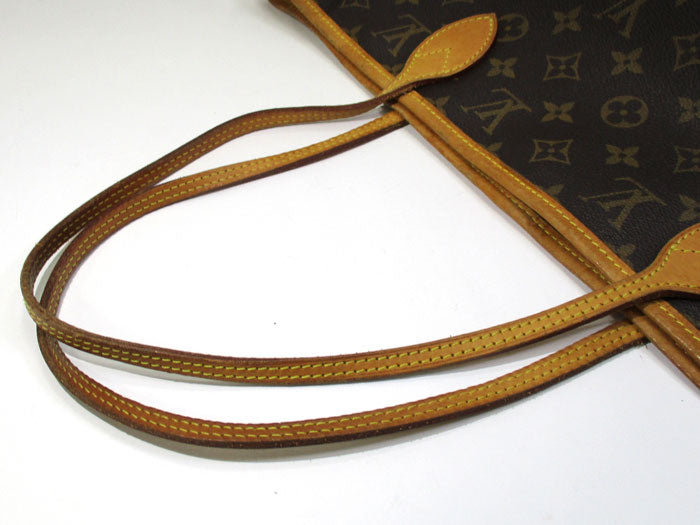 Louis Vuitton Neverfull MM Tote Bag Monogram
