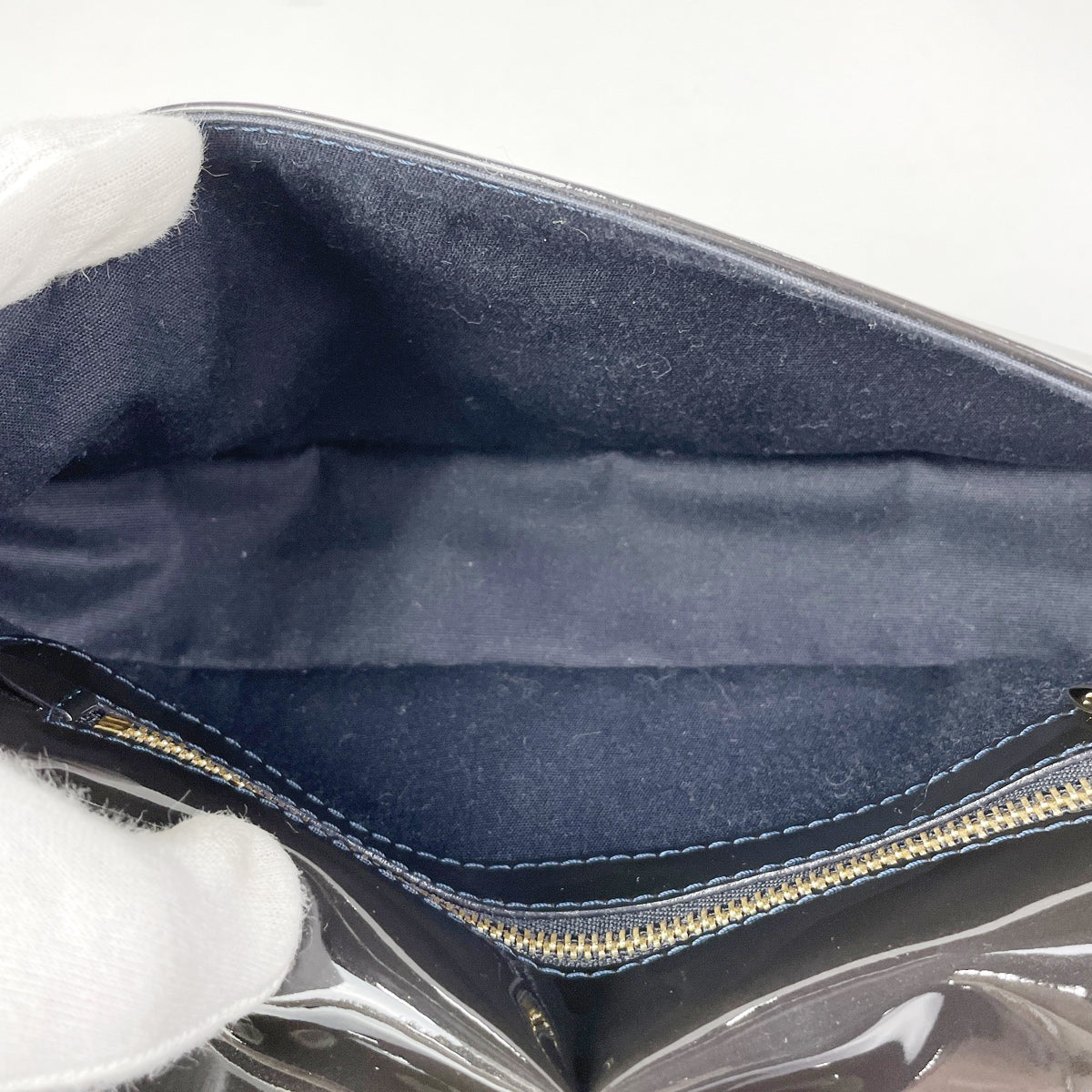 Louis Vuitton Pochette Soby Clutch Enamel Vernis Patent Leather Blue