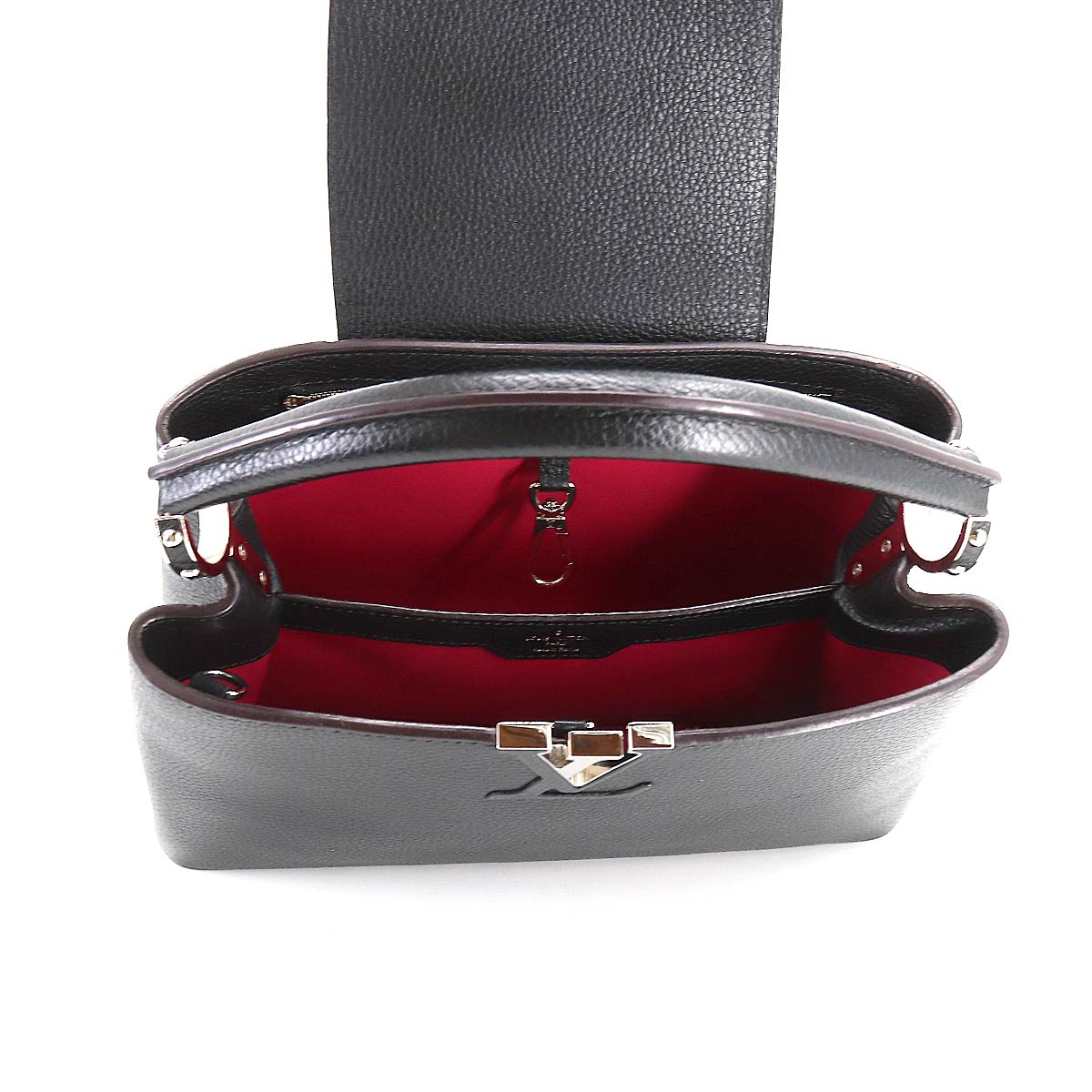 Louis Vuitton Capucines MM Shoulder Bag Taurillon Leather Black