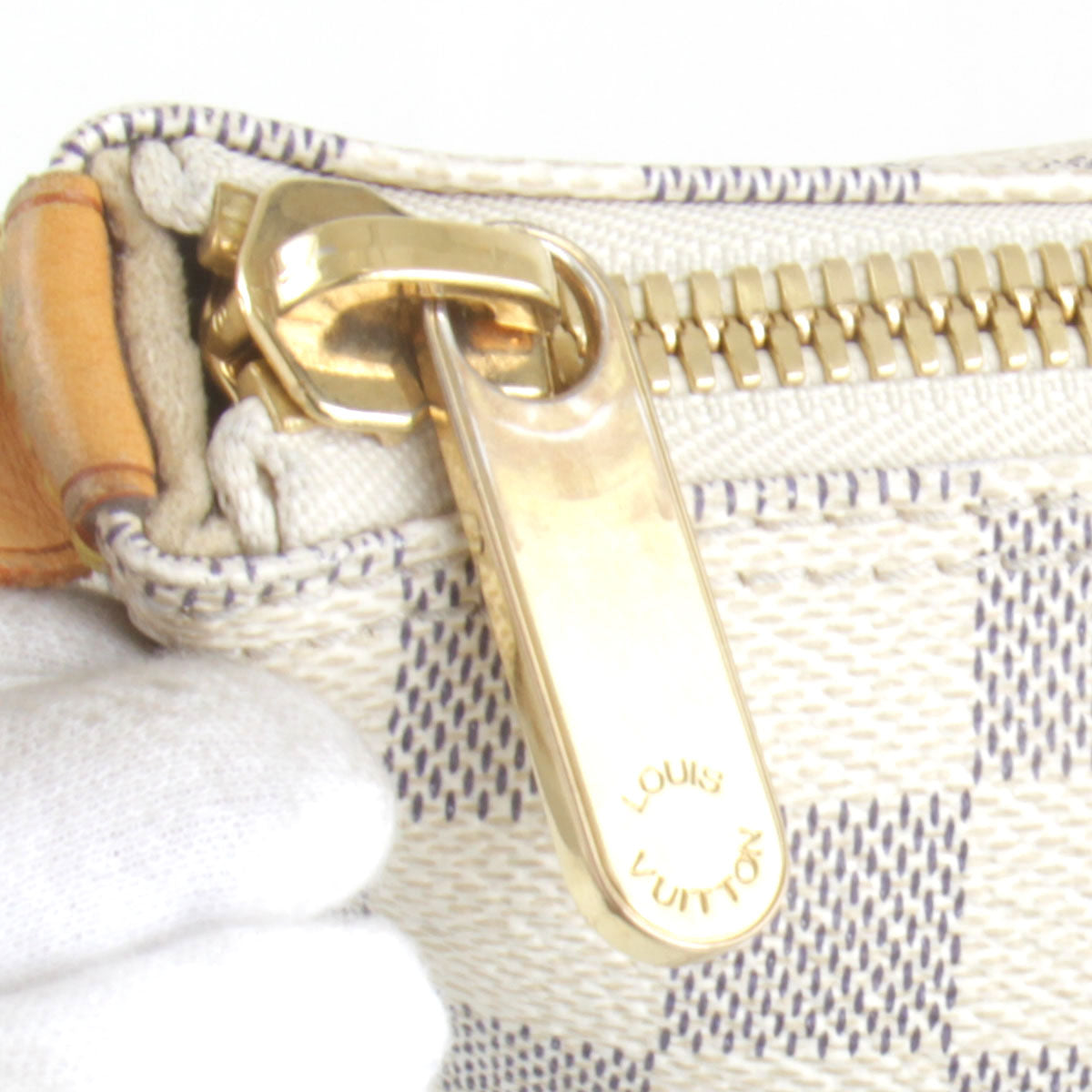 Louis Vuitton Saleya MM Tote Bag Damier Azur Canvas