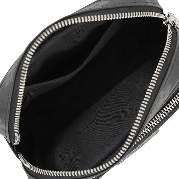 Louis Vuitton Body Bag Pochette Taigarama Monogram Leather Black