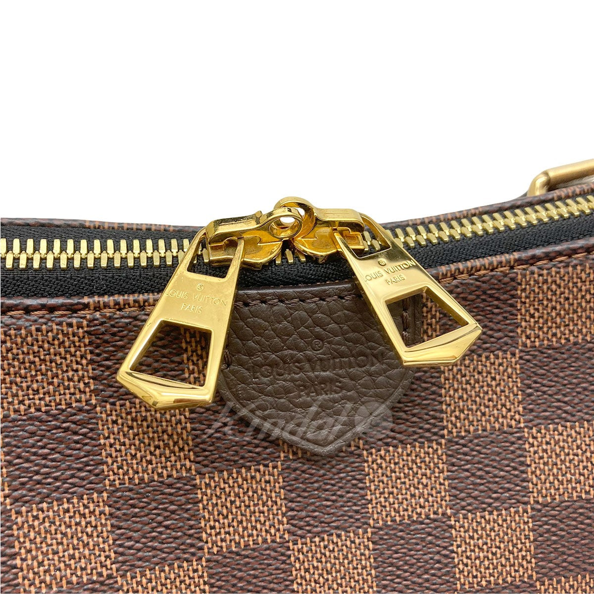 Louis Vuitton Damier Hyde Park Bag
