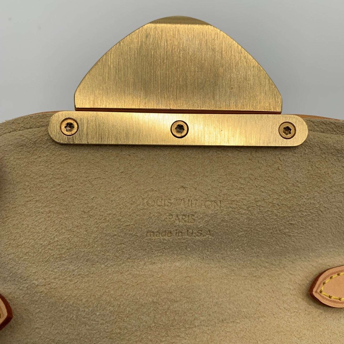Louis Vuitton Pochette Beverly Shoulder Bag Canvas Monogram