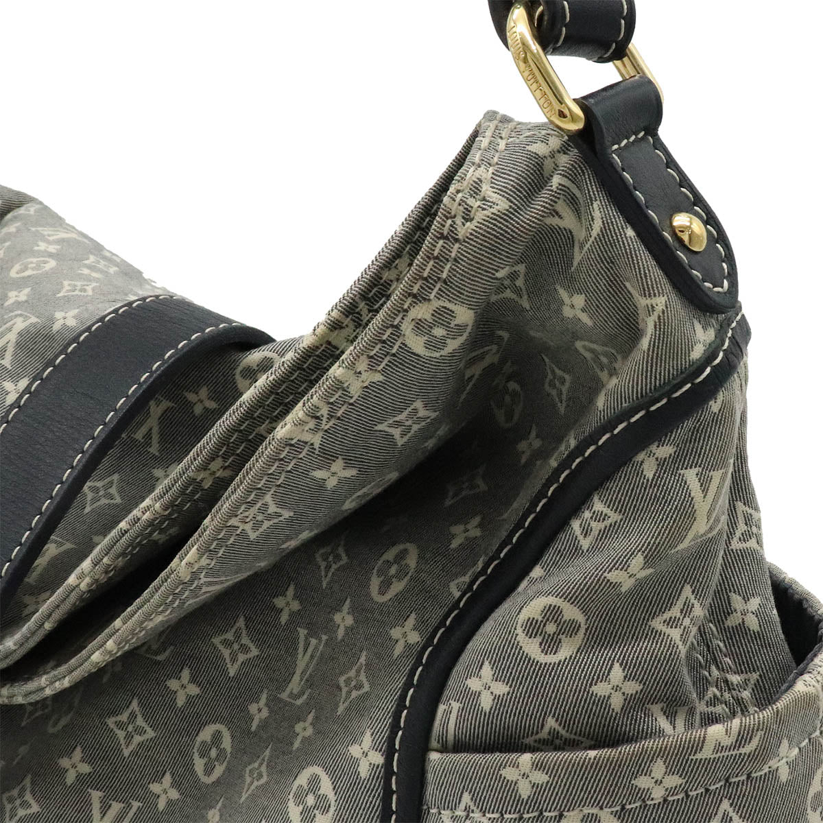 Louis Vuitton Idile Saumur Shoulder Bag Ankle Black