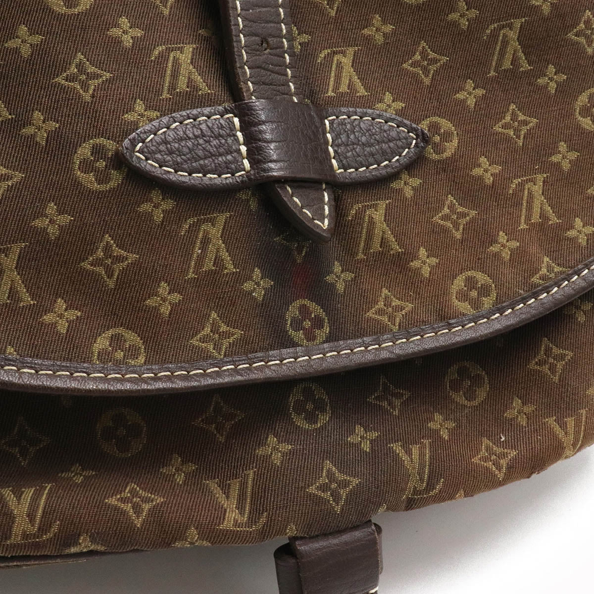 Louis Vuitton Monogram Minilan Saumur 30 Shoulder Bag Canvas Ebene