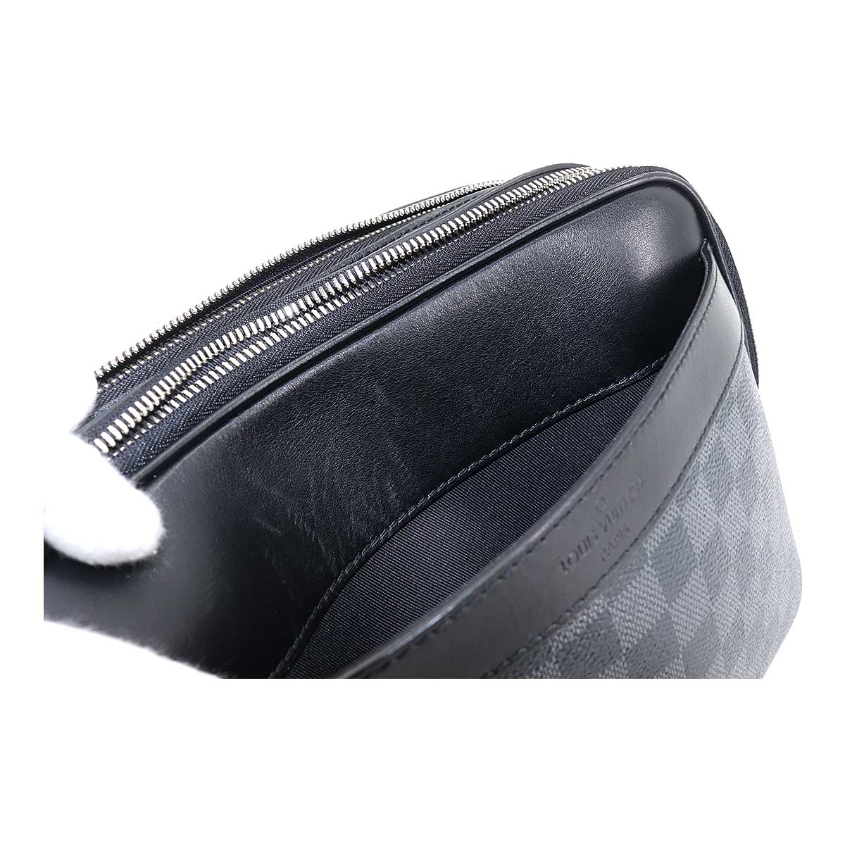 Louis Vuitton Damier Graphite Trocadero Messenger PM Shoulder Bag Black