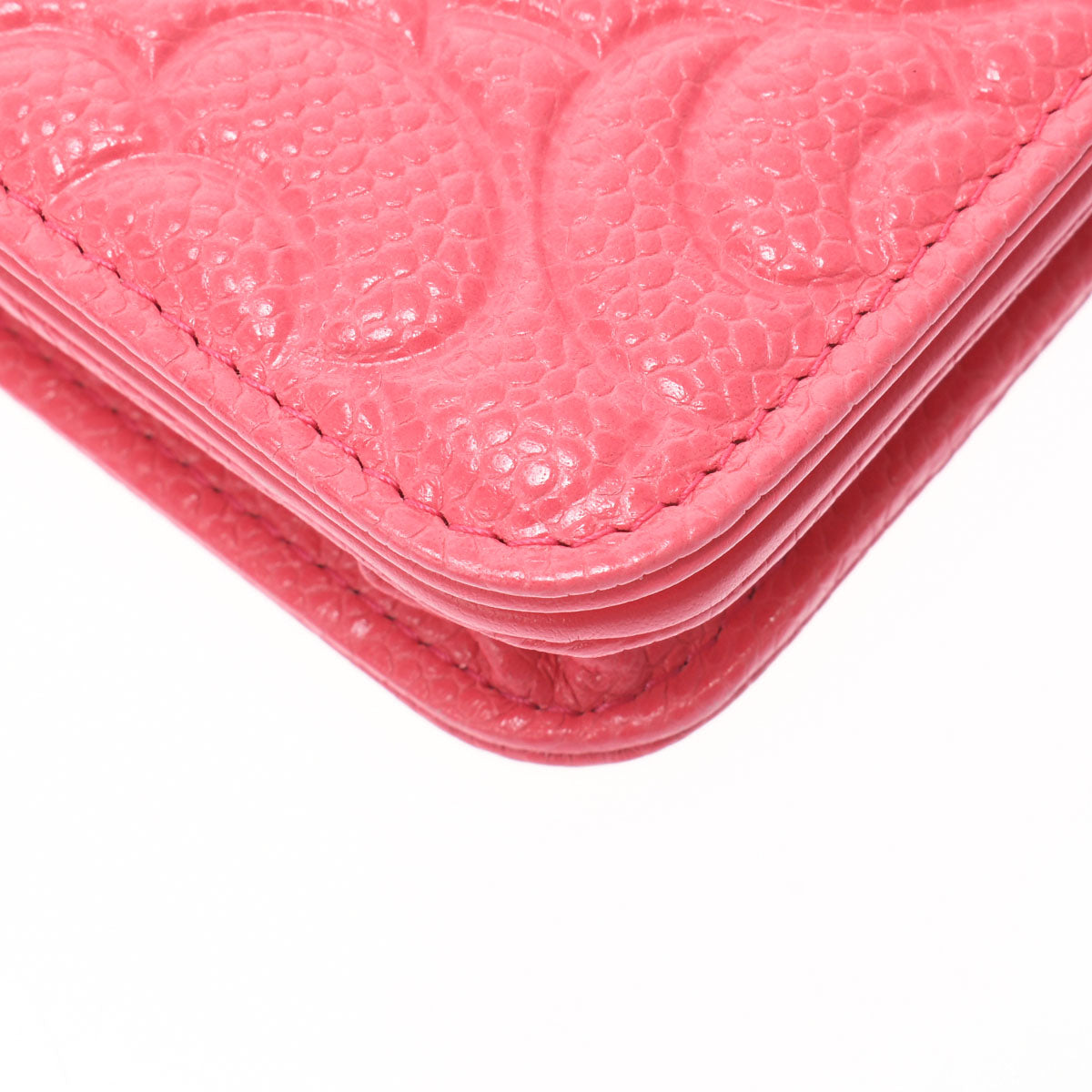 Chanel Camellia Chain Wallet Pink Silver Hardware Grained Calfskin Shoulder Bag