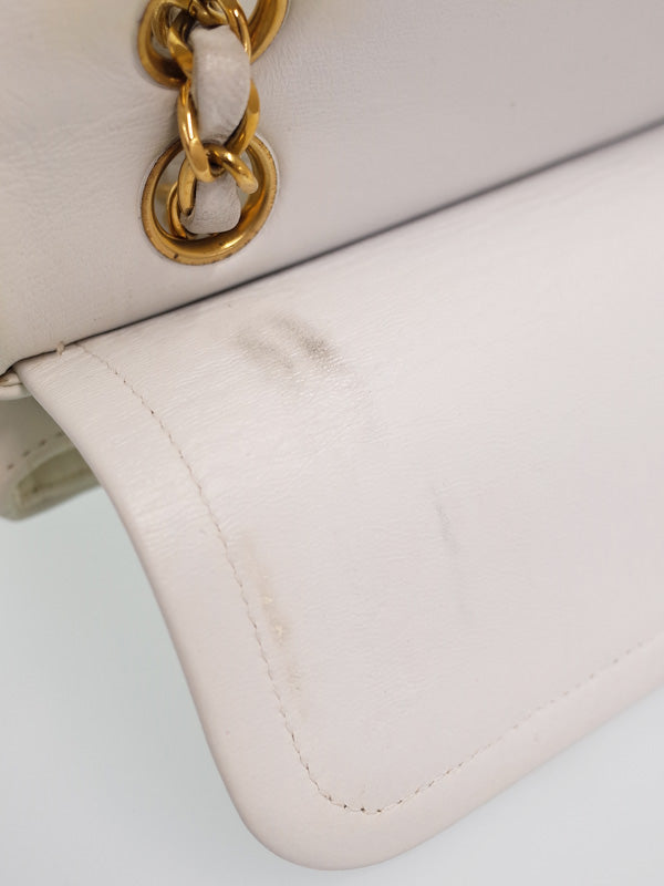Chanel Matelasse Chain Shoulder Bag White