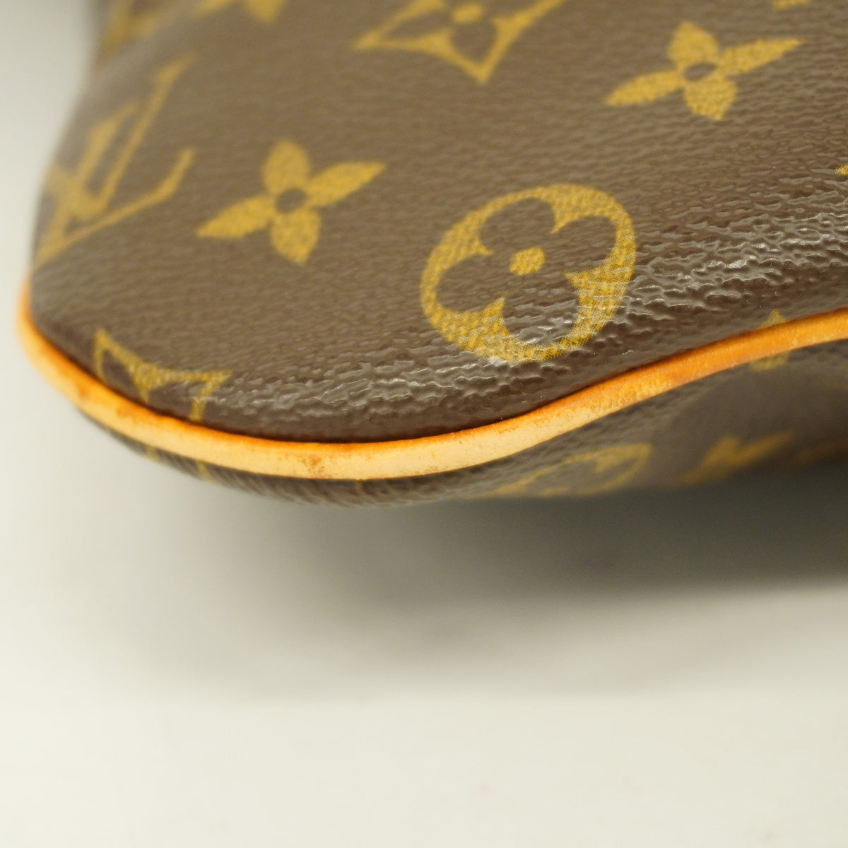 Louis Vuitton Shoulder Bag Monogram Pochette Bosphore
