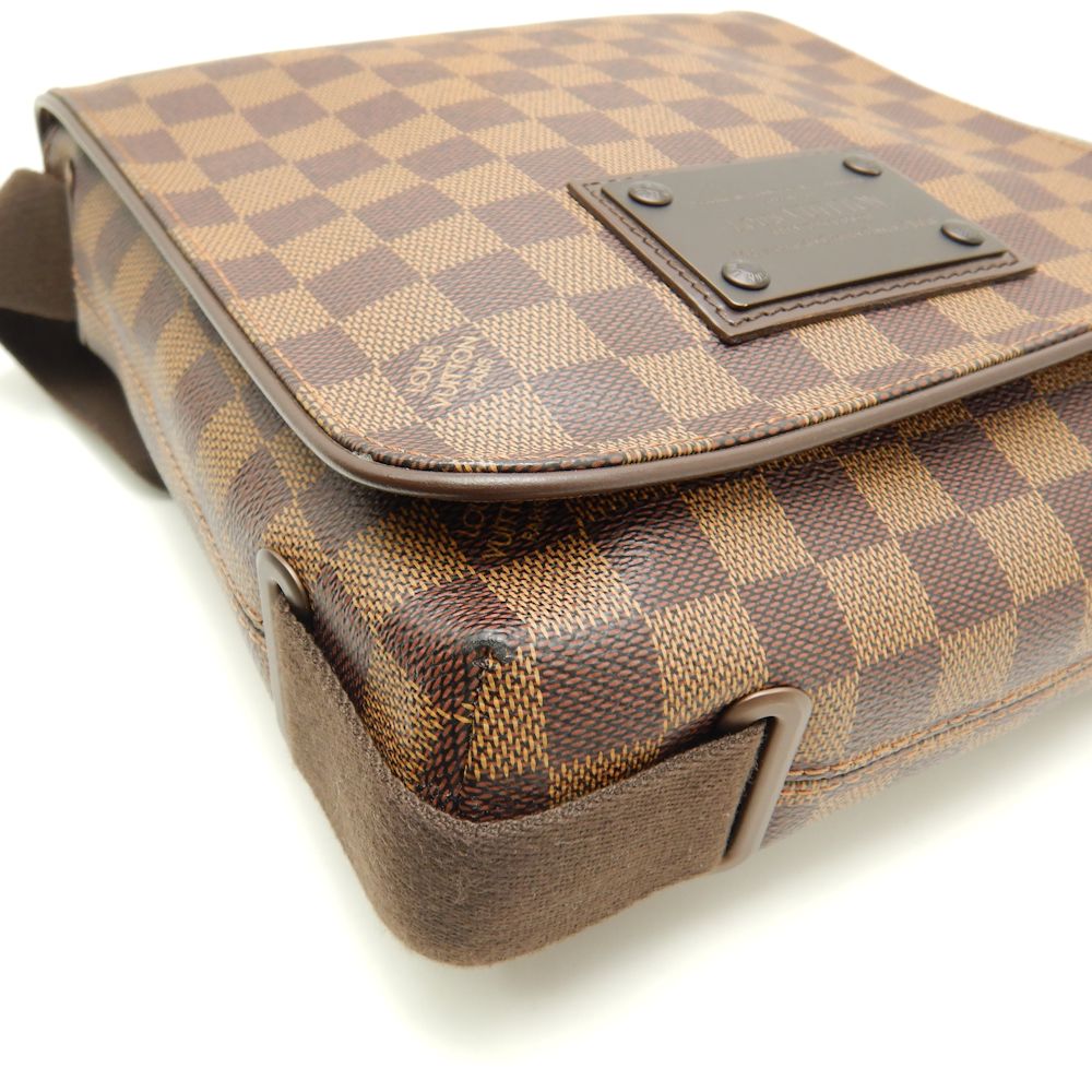 Louis Vuitton Damier Brooklyn PM Ebene Diagonal Shoulder Brown