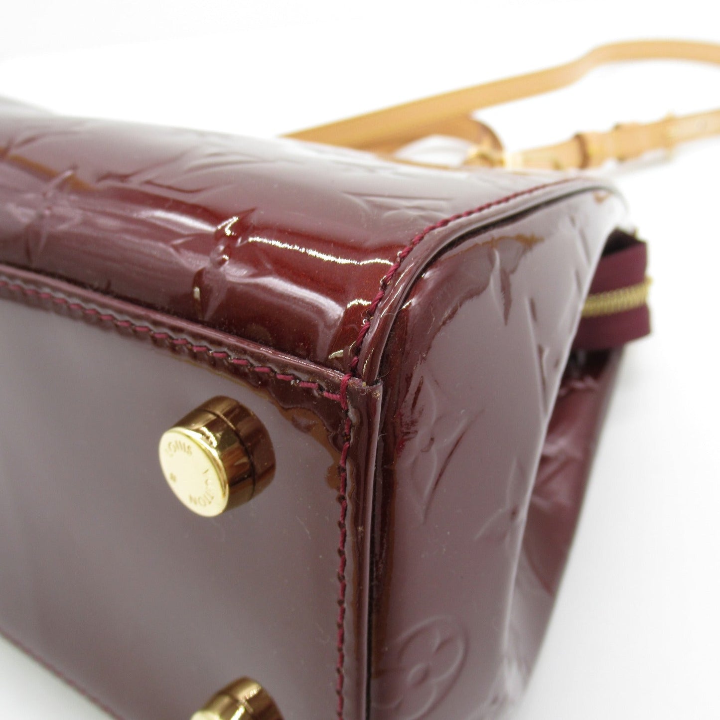 Louis Vuitton Blair MM Shoulder Bag Vernis Red