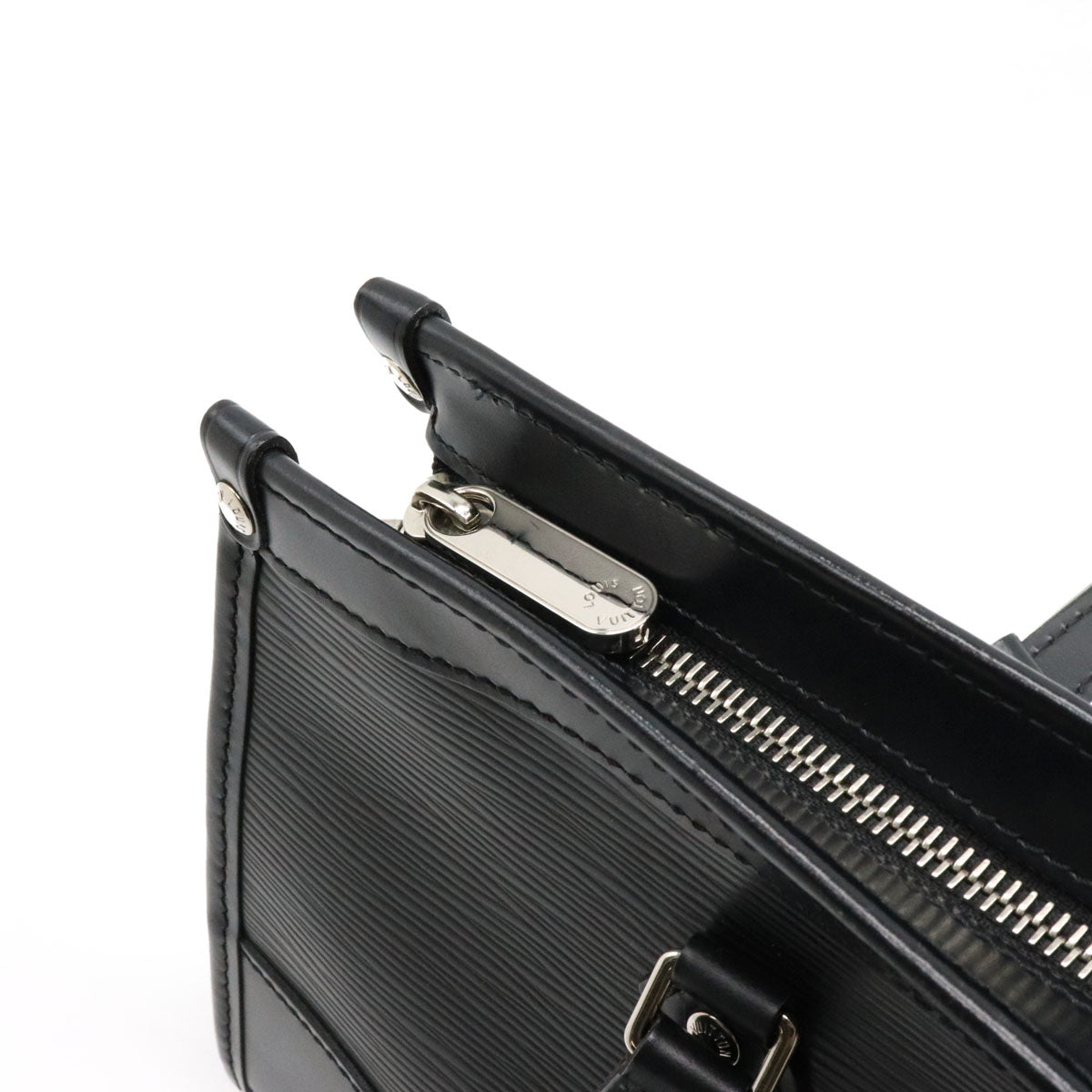 Louis Vuitton Epi Madeleine PM Shoulder Bag Shawl Noir Black