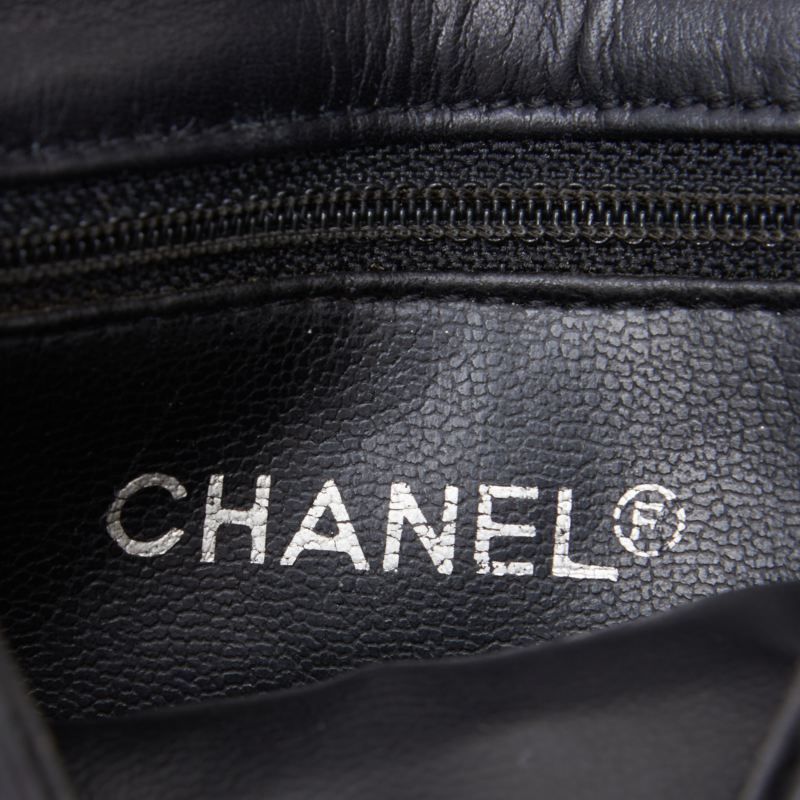 Chanel Mini Matelasse Chain Shoulder Bag Lambskin Black