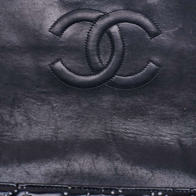 Chanel Camellia Punching Design Chain Enamel Black