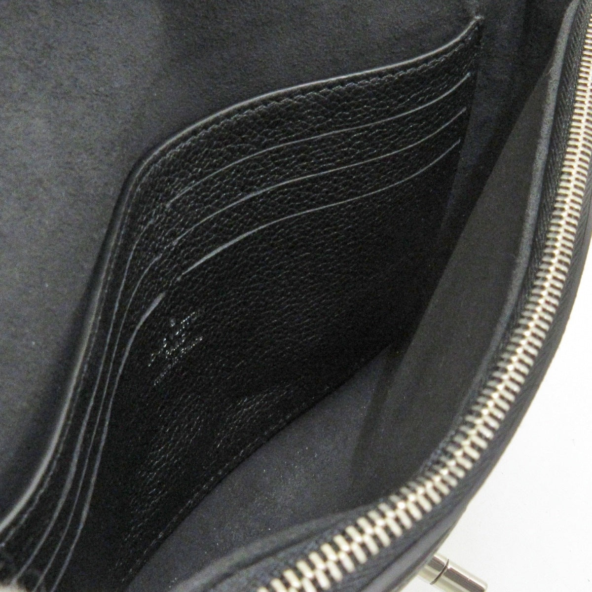 Louis Vuitton Pochette My Lock Me Shoulder Bag Noir