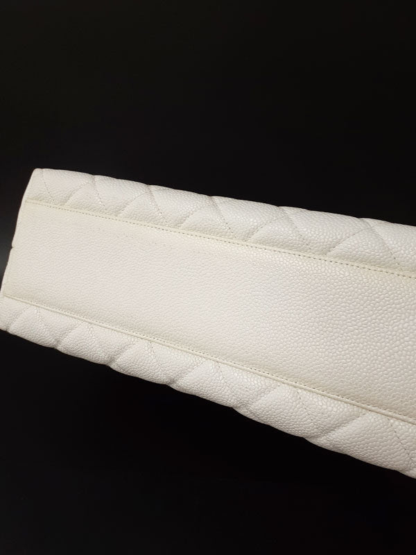 Chanel Matelasse Chain Shoulder Bag White