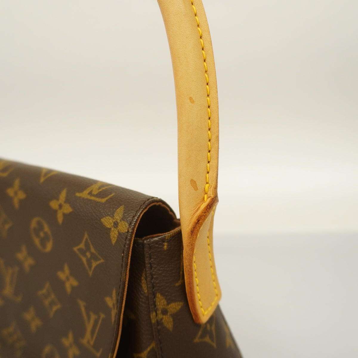 Louis Vuitton Shoulder Bag Monogram Mini Looping