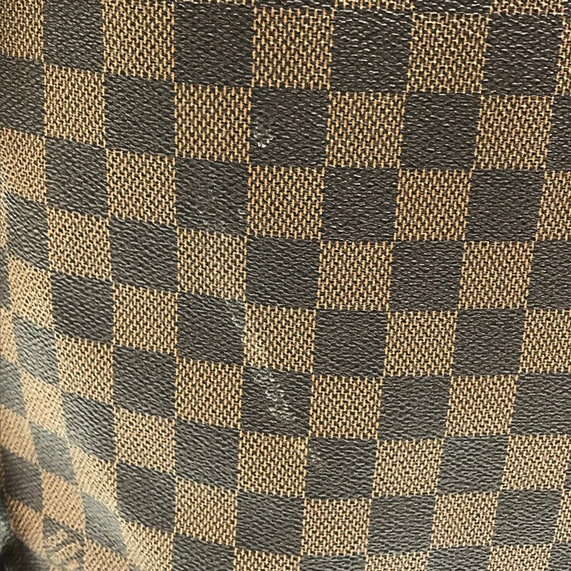 Louis Vuitton Neverfull MM Tote Bag