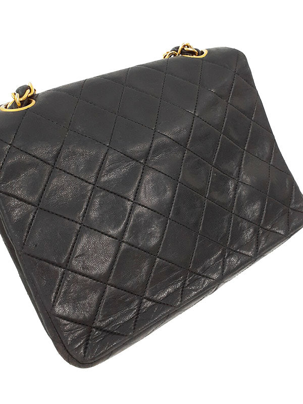 Chanel Matelasse Chain Shoulder Bag Black