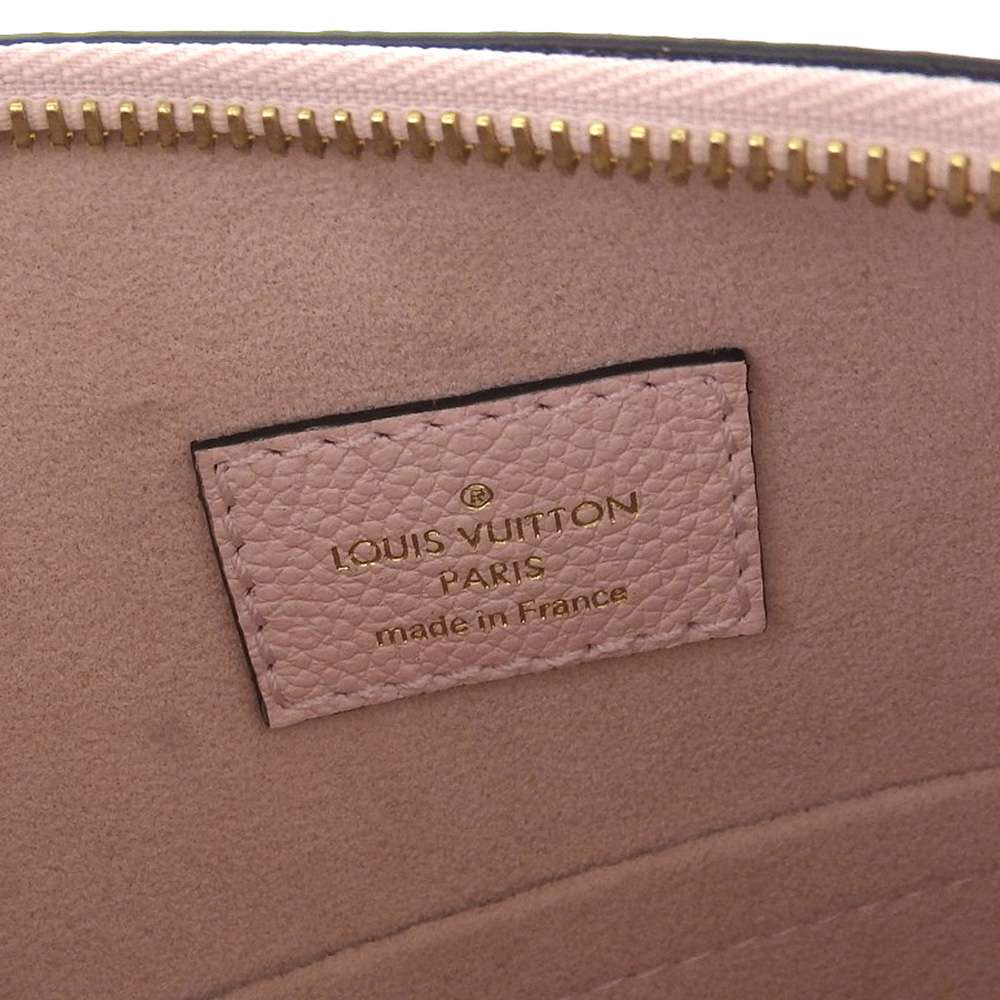 Louis Vuitton Monogram Giant Marshmallow PM Shoulder Bag