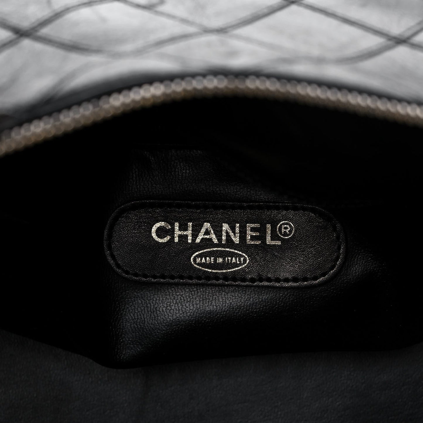 Calfskin Stitched CC Boston Black