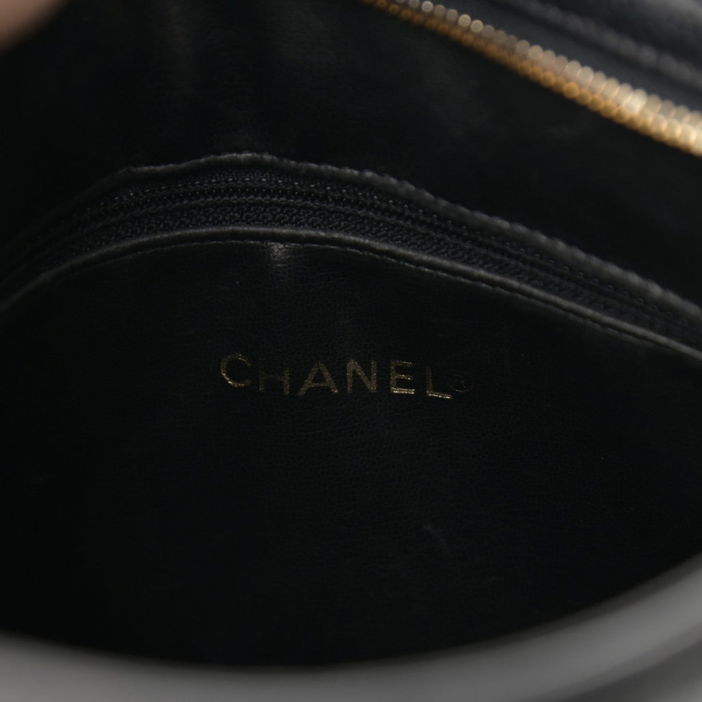 Caviar CC Hobo Black