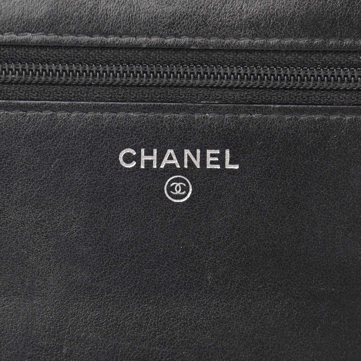 Aged Calfskin Quilted Gabrielle Wallet On Chain WOC Black