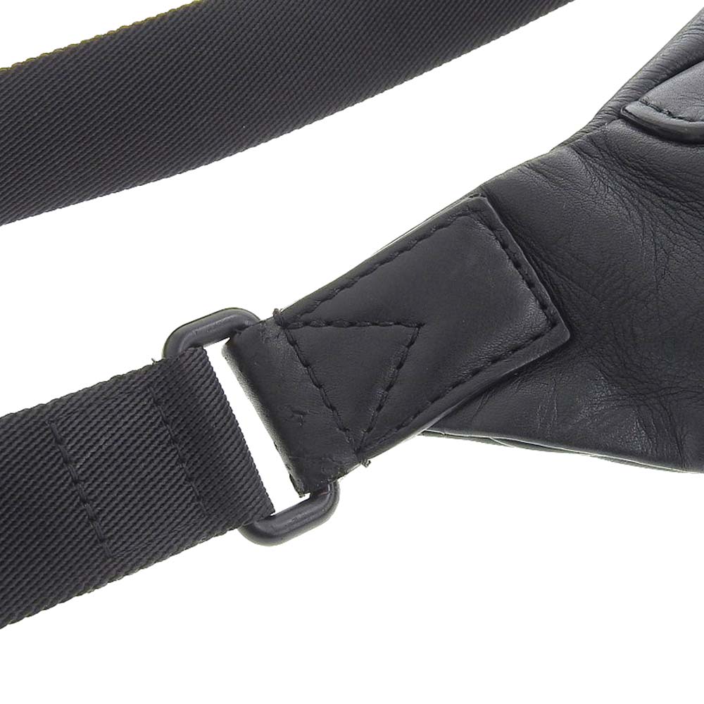 Louis Vuitton Monogram Shadow Discovery Bum Bag Body Bag Black