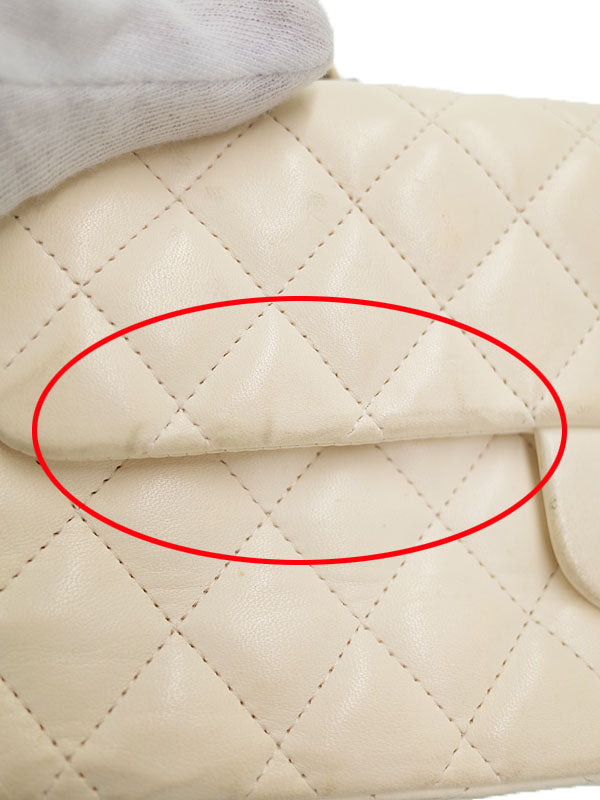 Chanel Matelasse Chain Shoulder Bag Off-white