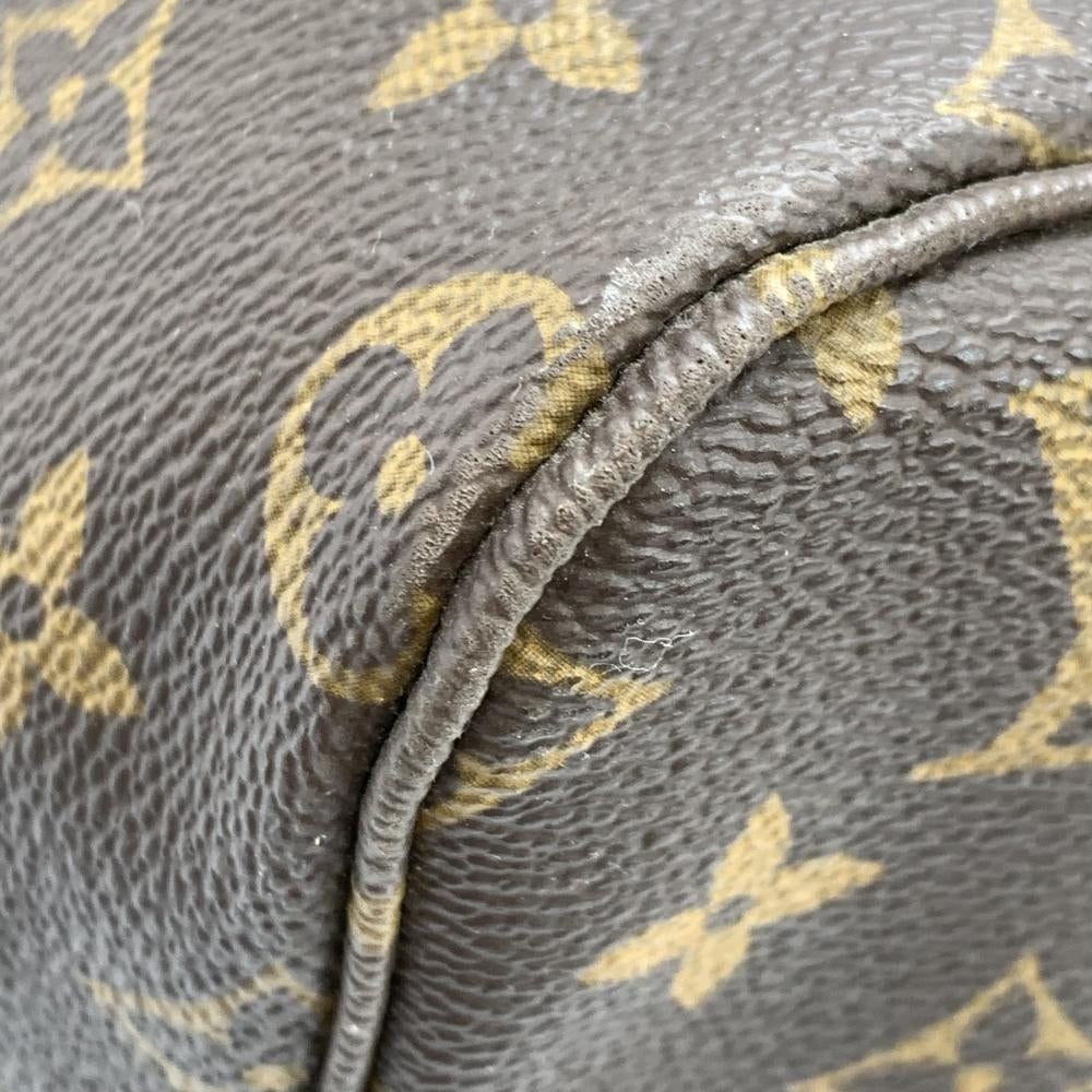 Louis Vuitton Neverfull GM Monogram Tote Bag