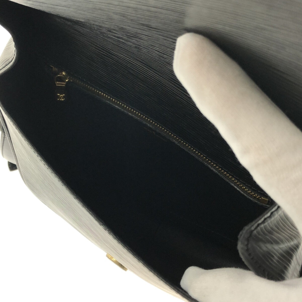 Louis Vuitton Saint Cloud Shoulder Bag Noir Leather