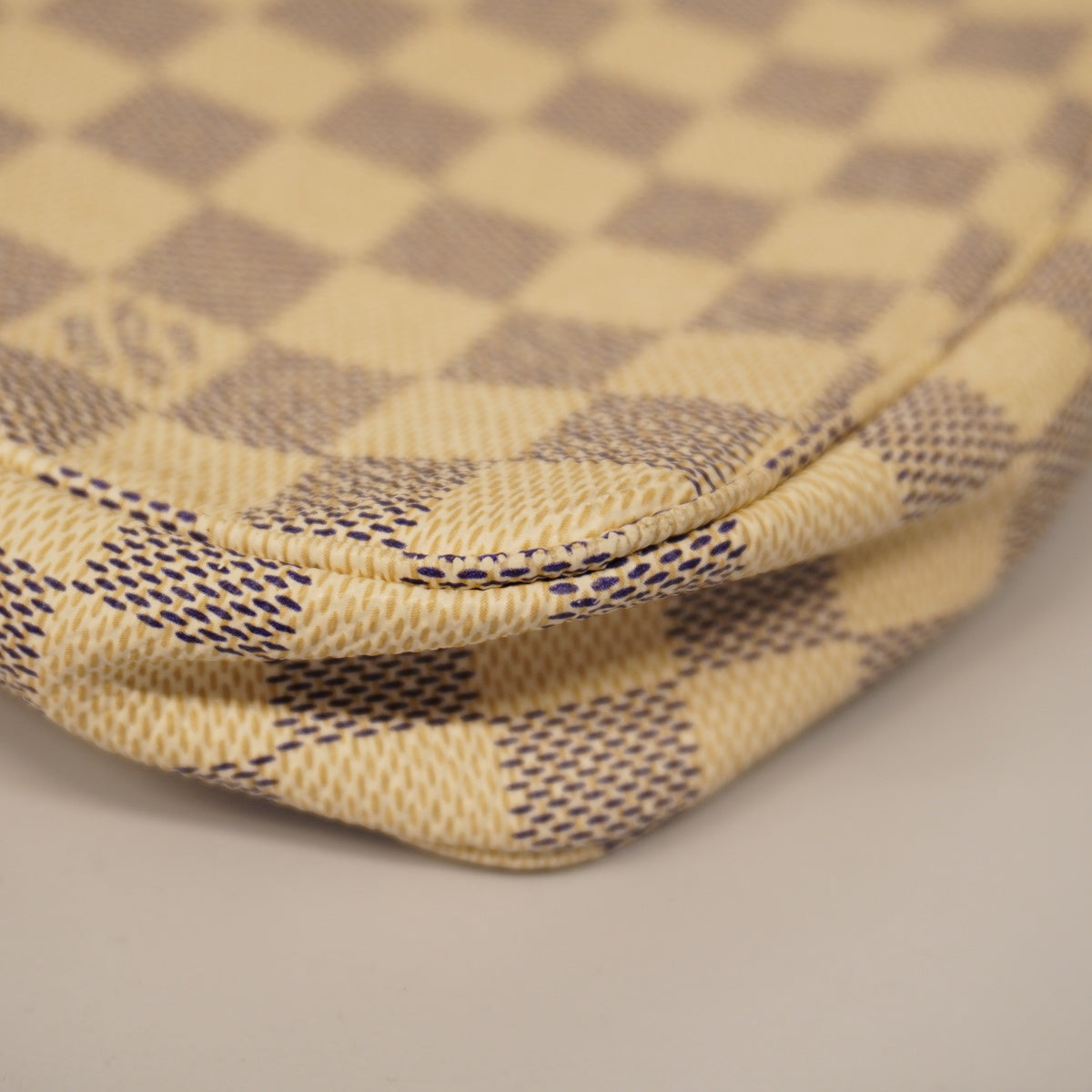 Louis Vuitton Shoulder Bag Damier Azur Pochette Accessoire