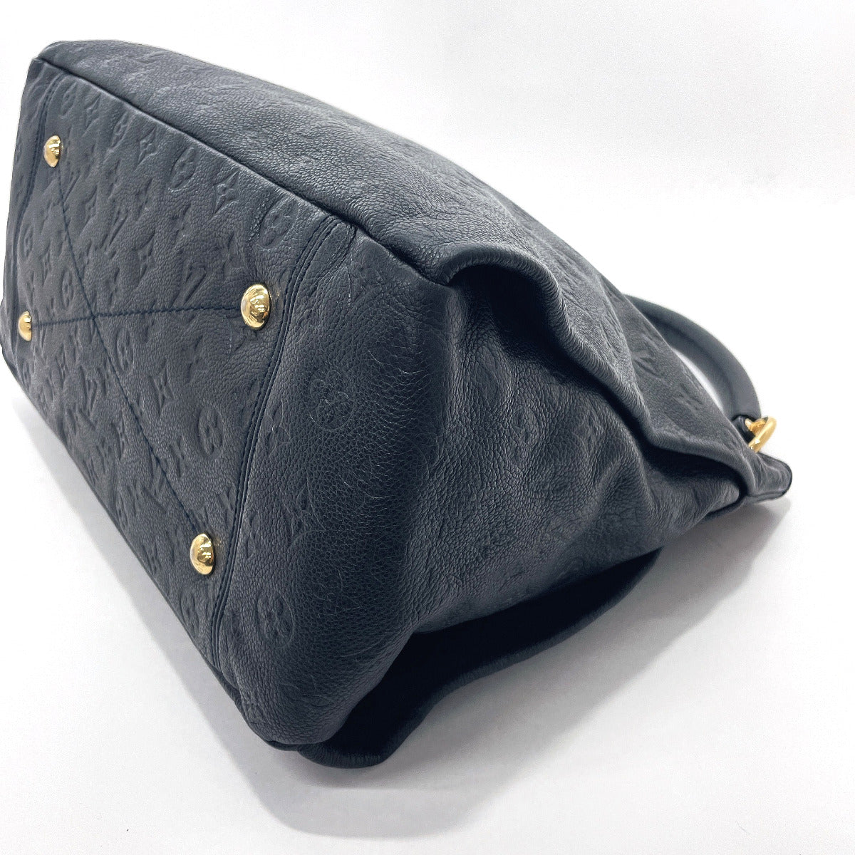 Louis Vuitton Artsy MM Handbag Monogram