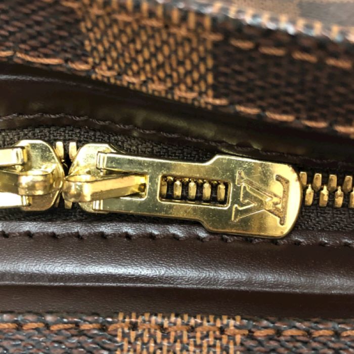 Louis Vuitton Chelsea Damier Ebene Shoulder Bag