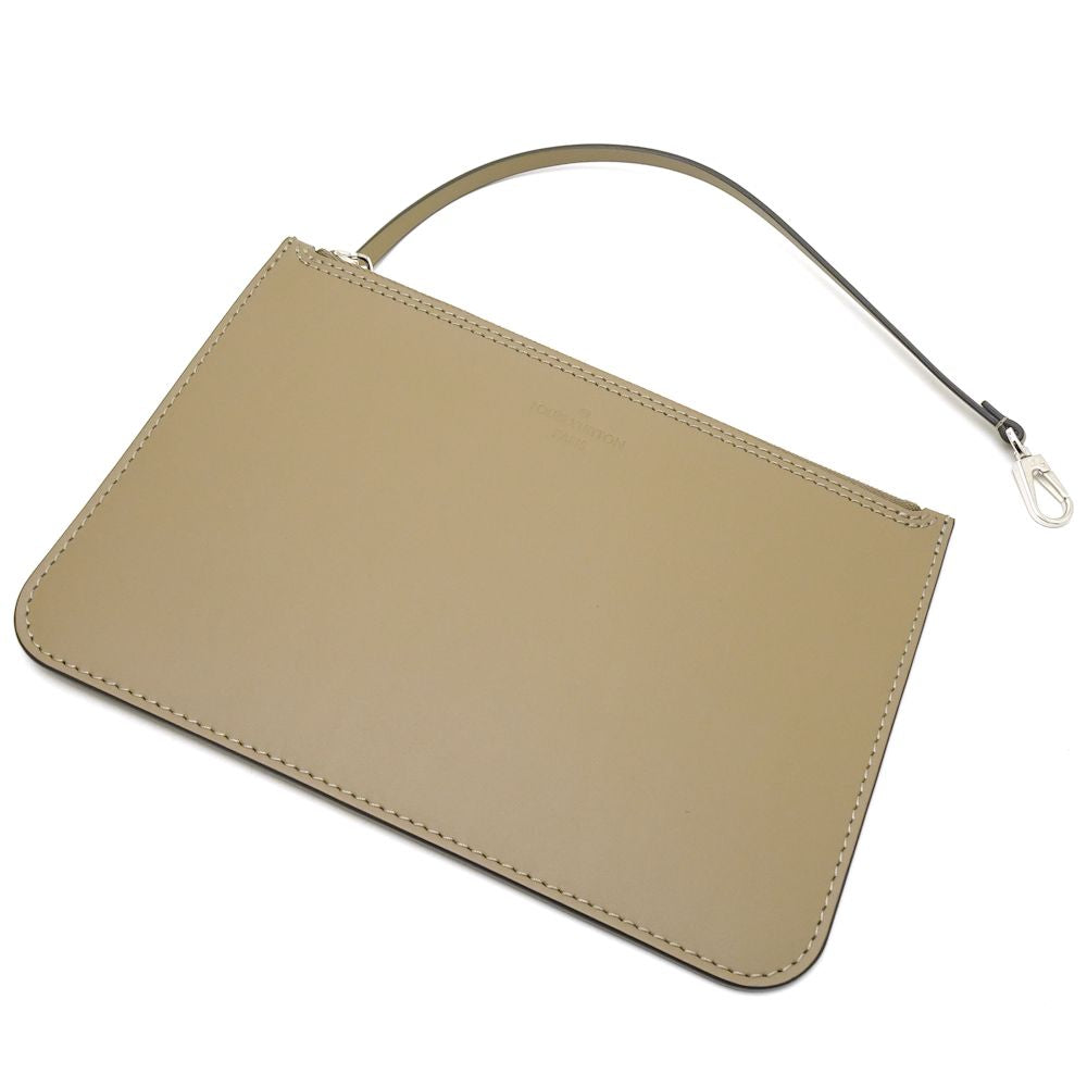 Louis Vuitton Mahina Hina MM Galle Beige Handbag